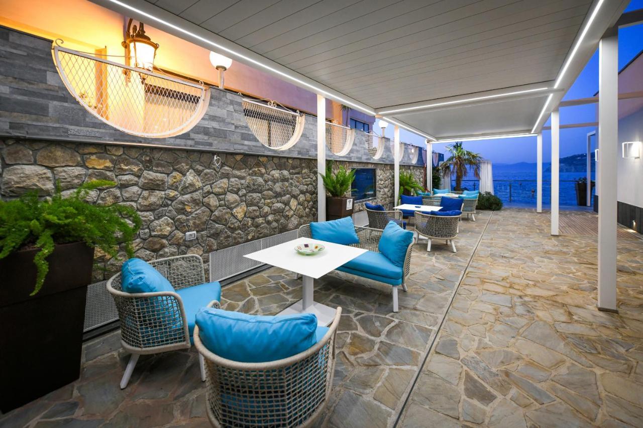 - Del Mare Sorrento