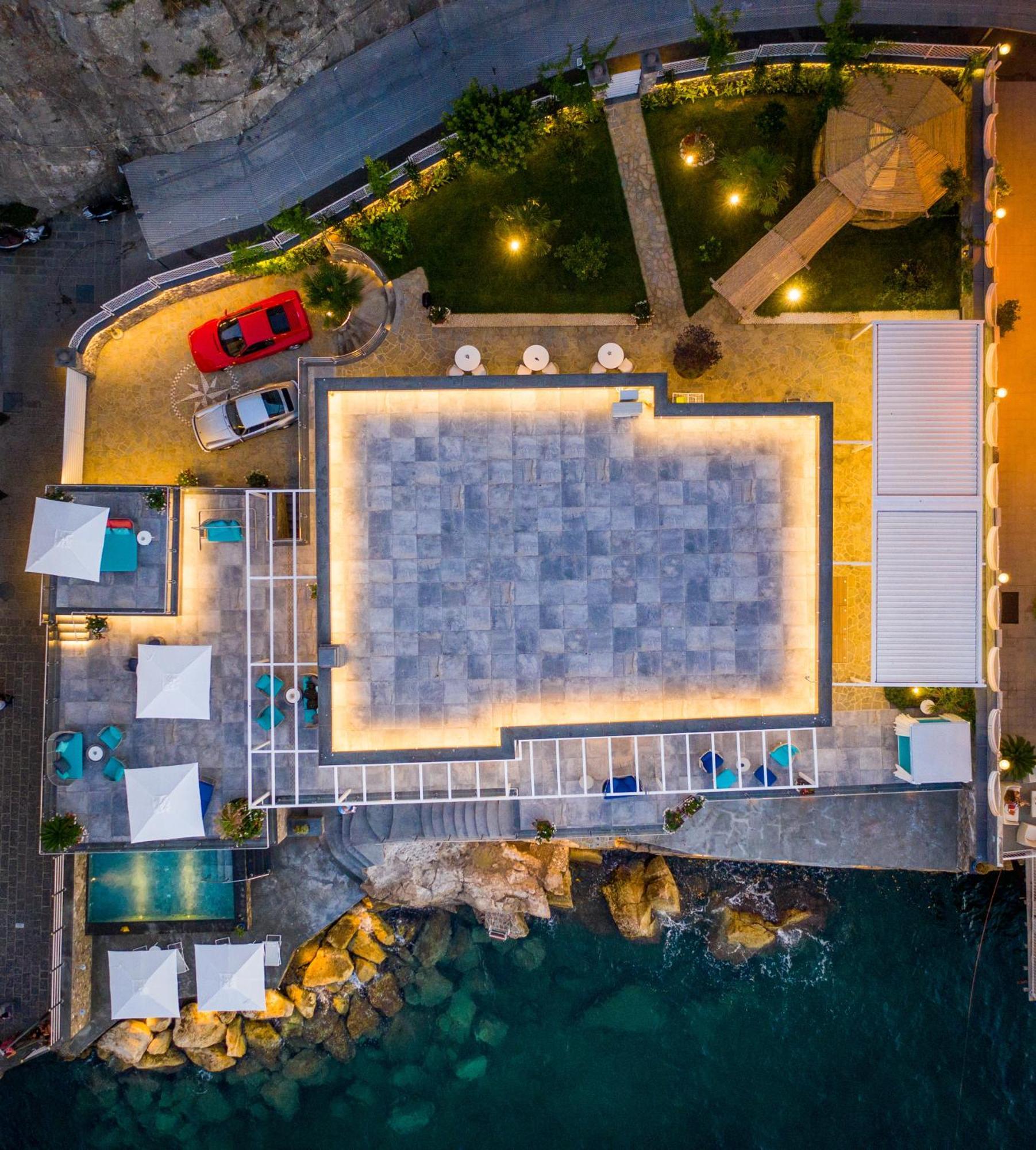 - Del Mare Villa *